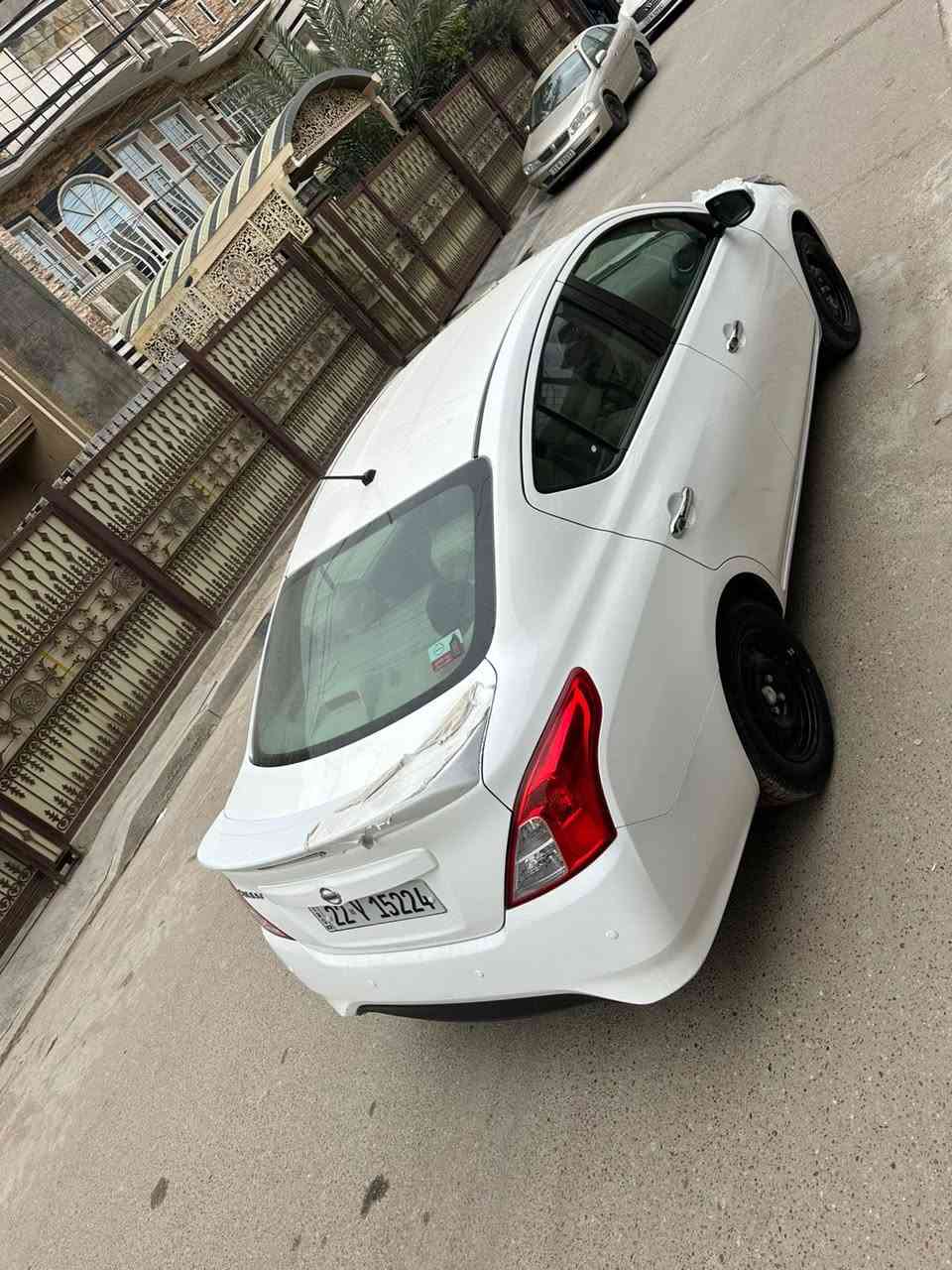 السلام عليكم سياره نيسان سني فول مواصفات مكفوله كفاله عامه ماشيه 14الف مكاني بغداد  السعر 132ورقه  وبيها مجال لشراي التواصل ***********
تحويل مباشر 
***********
