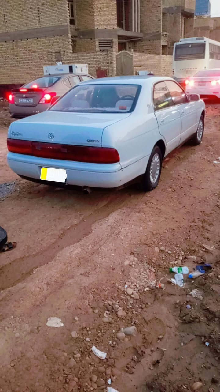 السلام عليكم..
سياره بطه93 رقم دياله تحويل مباشر للبيع تخم تاير مكينه 3000 كير اكسن حداديه سياره مصبوغه عام لجماليه بيه ضربه بجنطه ولباقي مكفول كهربائيات كله شغاله مكانه الكوت *********** السعر 43
