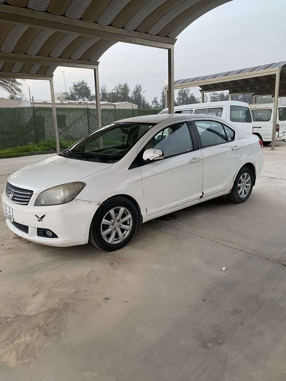 سلام عليكم من رخصه مدير الكروب فولكس للبيع موديل 2011 بغداد باسمي السياره بلاديه فقط بيها تلگيطات مال خياس التبريد شغال ثلج تخم تاير السعر 46 العنوان الحبيبيه قرب الشقق ***********
