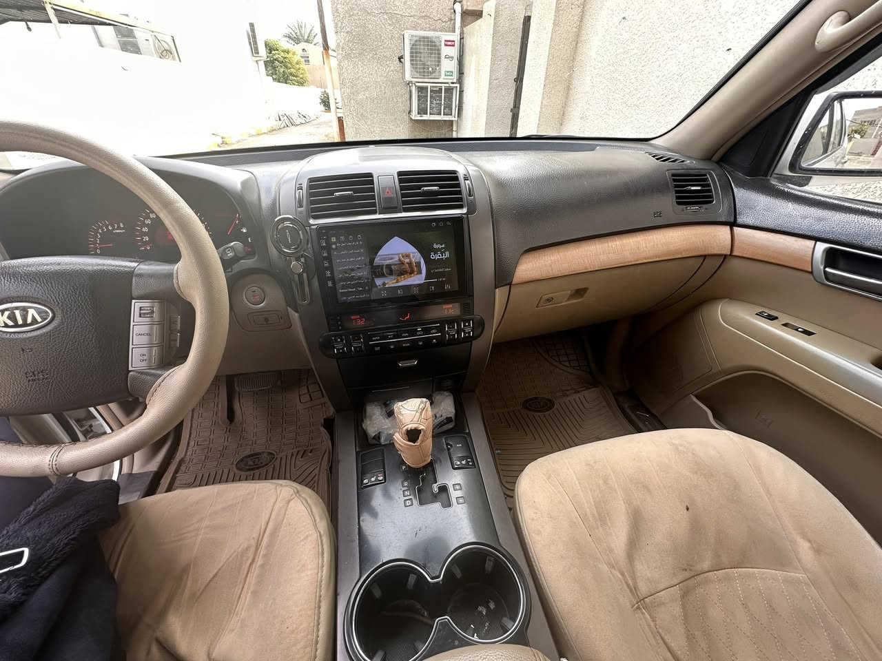 السلام عليكم
كيا موهافي للبيع فقط 

موديل 2012 خليجي فول

رقم بغداد بأسمي تحويل ثاني يوم

فور ويل 4/4

كشنات جلد كهربائيه 

تدفئه تبريد كشنات 

خزن ميموري 

زراك لايت

7 راكب 

3 قطع تبريد ثلج  

كامرا  خلفيه + حساس 

زوج تاير جديد 

مكينه وگير مكفولات 

اناره ذاتيه 4 ابواب 

فتحه سقف كهربائيه 

مانع انزلاق 

مثبت سرعه

شاشة تاب اصلية

بصمة 

سياره جديده مال جناي 

بيها قطعتين صبغ موضحات بالسونار 

السعر  148

وبيها مجال

مكانها صلاح الدين - الضلوعية 

هـ : ***********
