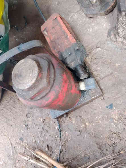 جكات للبيع مكاني الحمزه الغربي السعر خاص ***********
