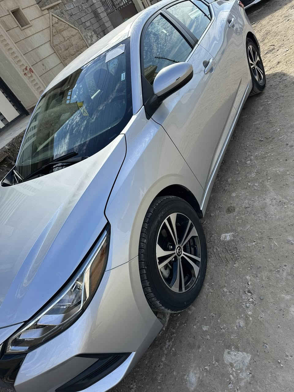 السلام عليكم سنترا للبيع 2023 SV محرك 2000 سلفر المواصفات ويل كروم شاشه وكامره وحساسات توقف ذاتي تحديد سرعه وتحديد مسار سيار ع بلاد حته دعاميات حادثها فقط جاملغ ايمن بدون لغد وشويه من دوسه فقط ايرباك برده بدون ايرباك دشبول ولا دركه وبيها رصعه خفيفه بالقماره وبيها سونار وين متريد افحص تايرات جديده مالتها الأصليات 
ملاحظه مثل ما حجيت بضبط تحياتي

السعر ١٤٧ $ 

مكاني بتكريت للأتصال ***********
