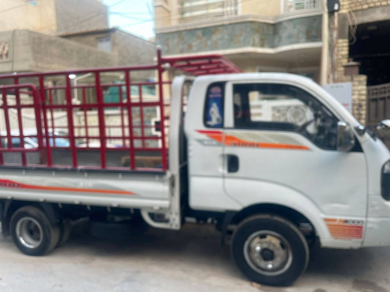 كيا حمل  فحل 4000للبيع للاستفسار على الرقم ***********
