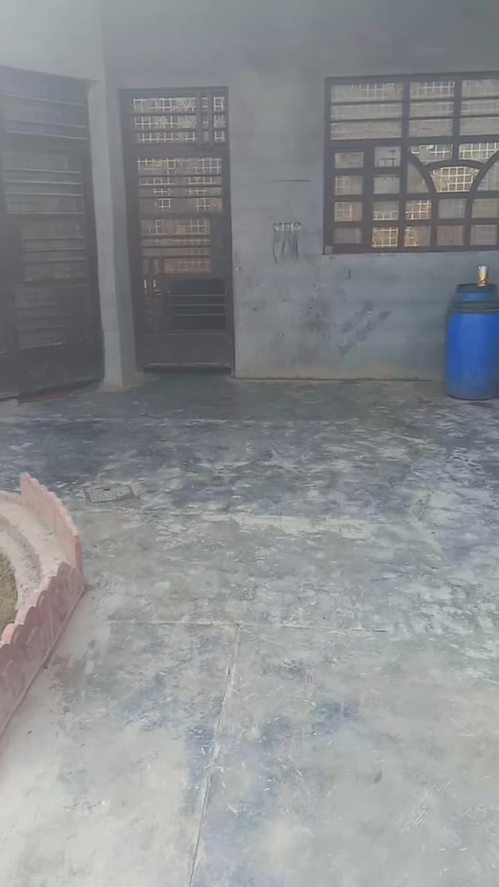 بيت عرب الشيخ قرب المولد للبيع 350 متر سعر مالته 65 وبي مجال الشارع العام***********
