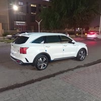 سورنتو ٢٠٢١ • ٦ سلندر • ماشي ٩٠٠٠٠