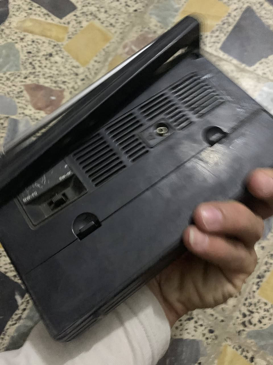 السلام عليكم للبيع راديو قيثارة قديم


**إذا كنت صاحب هذا الإعلان وتريد حذفه لأي سبب، رجاءا أرسل رسالة إلى الدعم الفني**