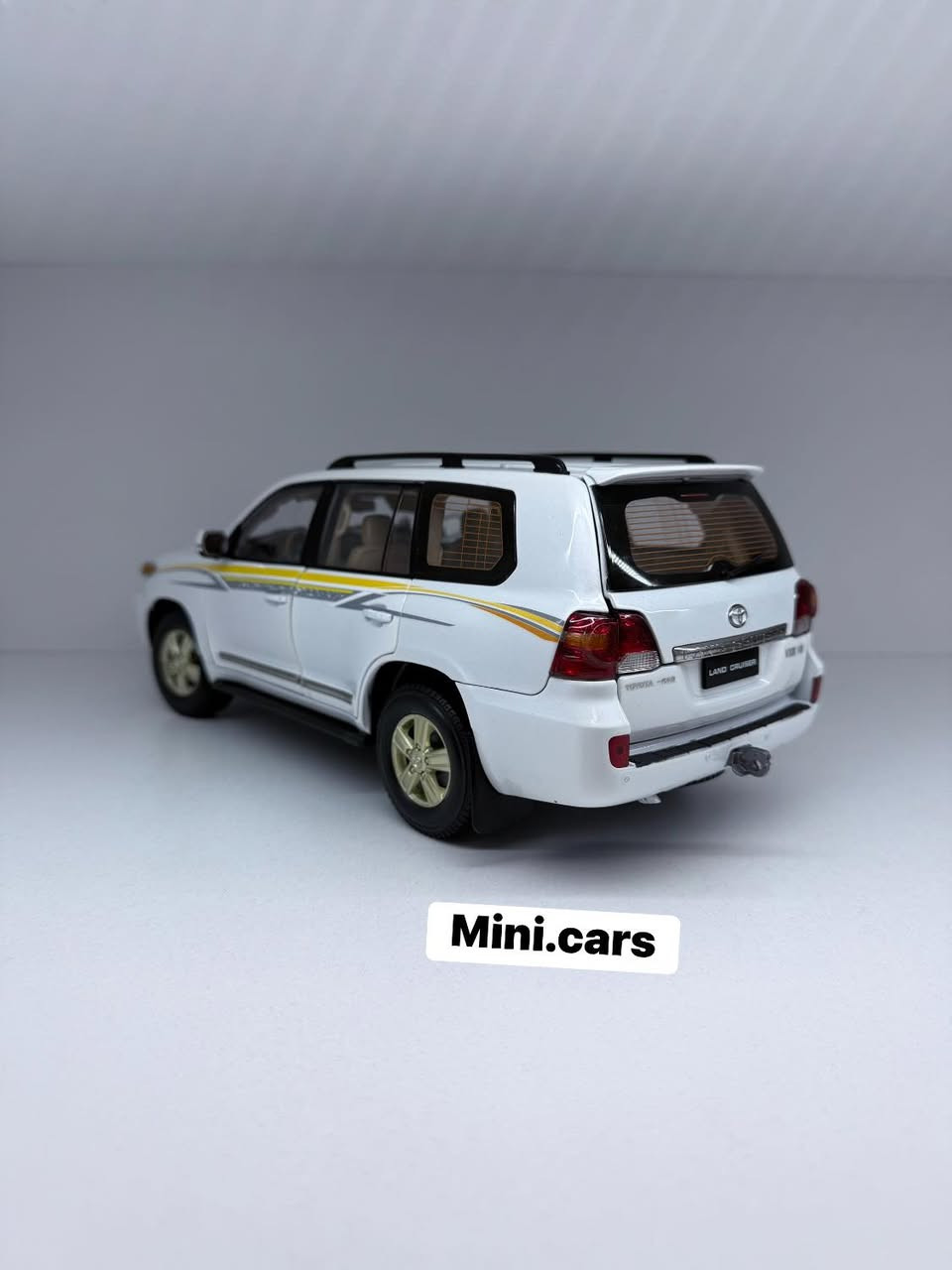 Toyota land cruiser 2012

Scale : 1/18
Price : 140,000 Dinar 

 (free delivery inside Erbil)

WhatsApp: +9647504702207

‎التوصيل لجميع مناطق اربيل مجانا

‎گەیاندن بەخۆرایە بۆ ناو شاری هەولێر


**إذا كنت صاحب هذا الإعلان وتريد حذفه لأي سبب، رجاءا أرسل رسالة إلى الدعم الفني**