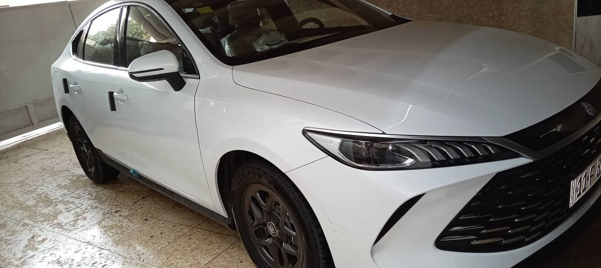 كن بلاس 2025 ماشيه ٨ الاف سياره جديده مدوشمه جلد داخل ابيض السعر ١٧٥٠٠ قفل قفل  العنوان بغداد ***********
