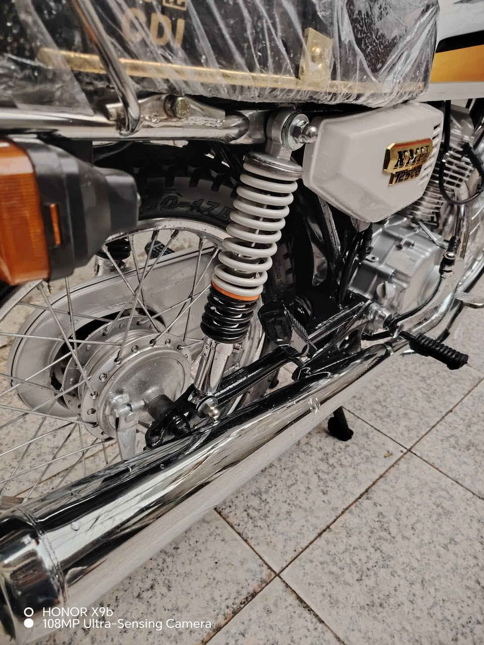 السلام عليكم دراجه نامه شلامجه اصلي دراجه فول مواصفات كل نقص ما بيهه دراجه برقي ما مفتوح كفاله عامه المديل 2023 السعر مليونين و100 المكان البصرة الزبير رقم الهاتف ***********0
