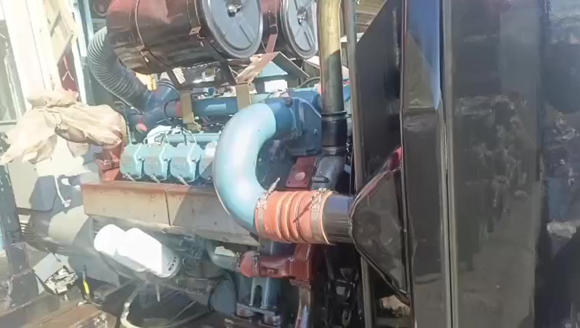 مولدات اوربيه عدد ٤ ثنين دايو ١٠ سلندر توليد ٥٠٠ كيفي سكانيه حده فالفو دي ١٦ توليد ٥٠٠ ابيع شلع كلهن ١٦٠ والوحده ***********
