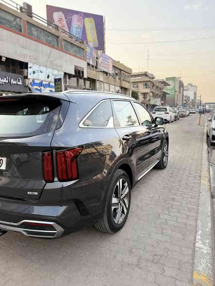 سلام عليكم 
سورنتو 2023 امريكي
هايبرد 
فول مواصفات عدا البنوراما 
محرك 2500 توربو
حادثها جاملغ وبنيد 
لون رصاصي 
داخل نضام vip 
ماشيه 44 الف 
كير ماوس 
رادار جانبي 
حساس خلفي 
هيتر ب الستيرن
كامره 360 
جنطه كهرباء
كير ماوس 
4 انضمه قياده
بعد بيها مواصفات مذاكرها 
العنوان شارع فلسطين تقاطع الصخره 
رقم الهاتف ***********
السعر 225وبيها مجال 
سونار موجود
