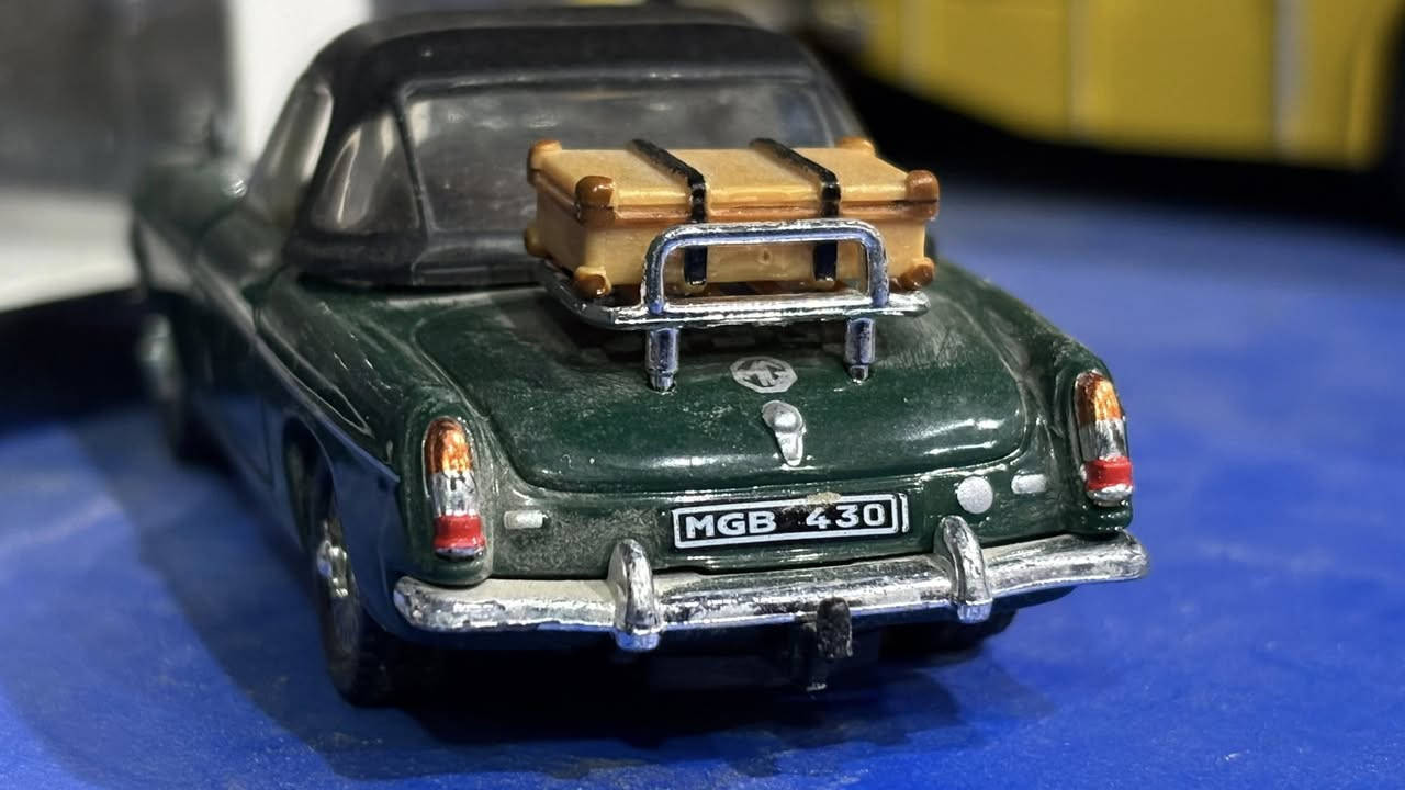 MG RoadSter 1962

صناعة شركة هانغويل الألمانية 🇩🇪 
الحجم 1:43

السعر 12 الف ونصف فقط🔥 

يتوفر توصيل لجميع محافظات العراق 🤩💙

 📍العنوان / شارع فلسطين - خلف المستشفى العالمي 
مكتبة الأمين للحجز و الاستفسار على الرقم او مراسلة الصفحة ***********
#مصغرات #سيارات_مصغرة #بغداد
