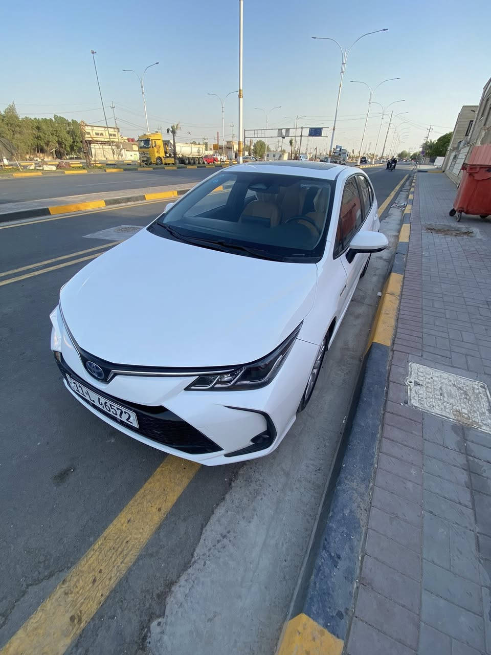 كورلا ٢٤ العلامة الزركة فول مواصفات شكل الخليجي سياره بيه قطعة صبغ وحده ومكانين بارد اشبر فقط سياره نظيفة كلش السعر ١٤٠ 
***********
