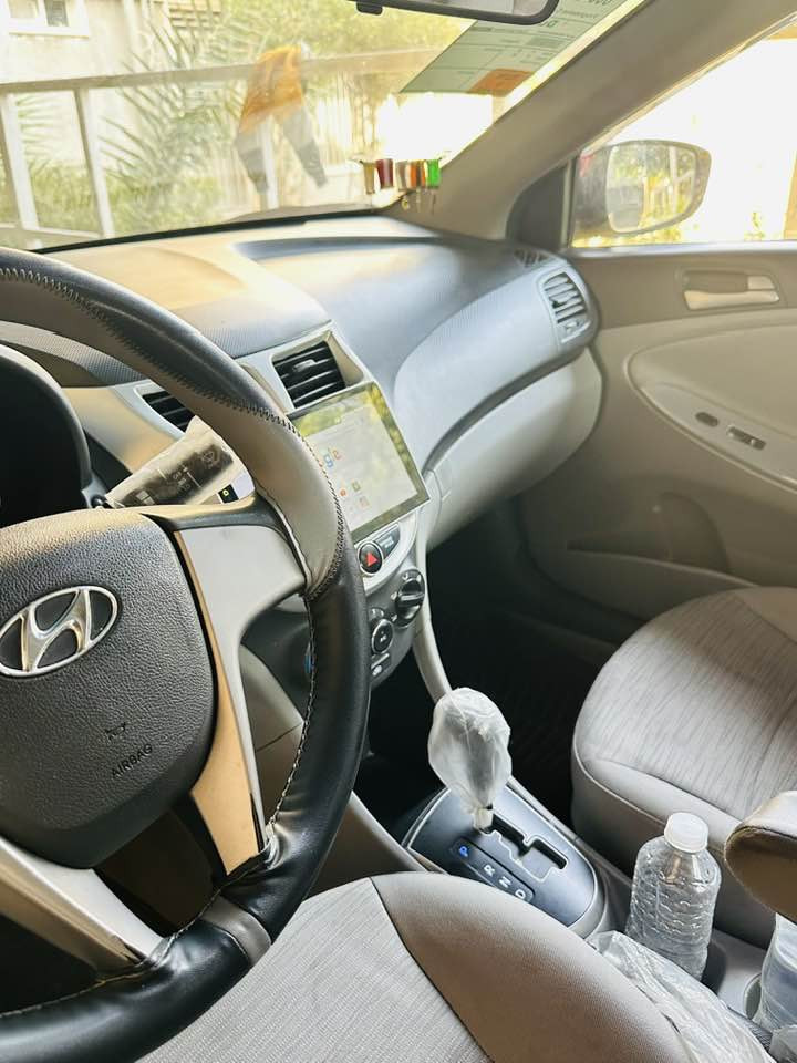 سلام عليكم اكسنت موديل 16 
مبدل بس بنيد السيره مكفوله من كلشي 
تجي تفحص و تأخذ 
سعره 90 و بيه مجال 
التواصل عله هاذه الرقم
***********
