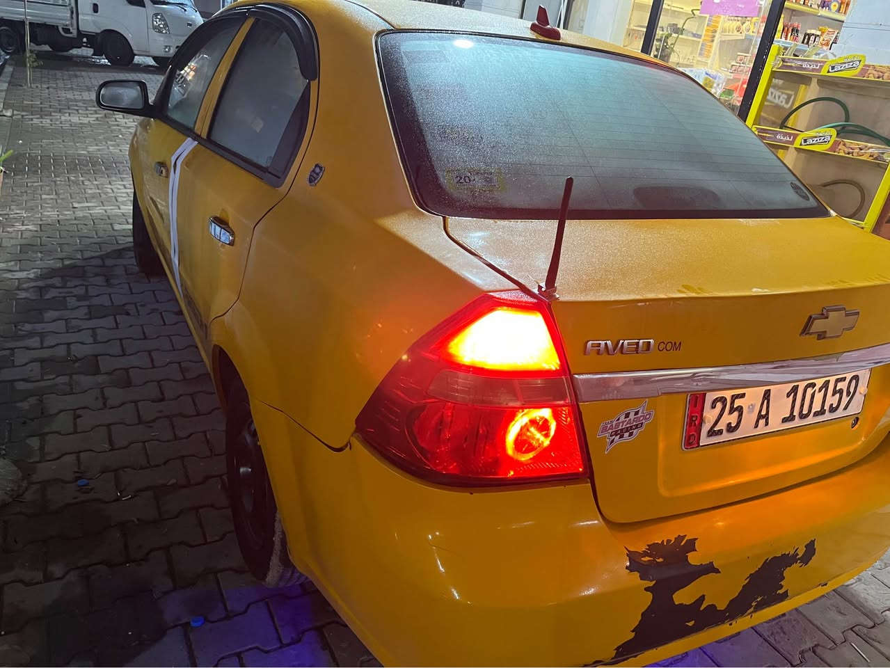 ‏سلام عليكم افيو ‏للبيع رقم جديد سنوية 2030جديد محرك جديد كير جديد دفتر بنزين بي بي ضربة خفيفة من ورا تخم ترات جديد بطارية جديد تبريد تدفئة كلها شغالة هيئة صفر شعر 47 وبيها مجال قليل الشرا يخبر *********** عنواني كركوك ساحة احتفالات ￼ كركوك, العراق
