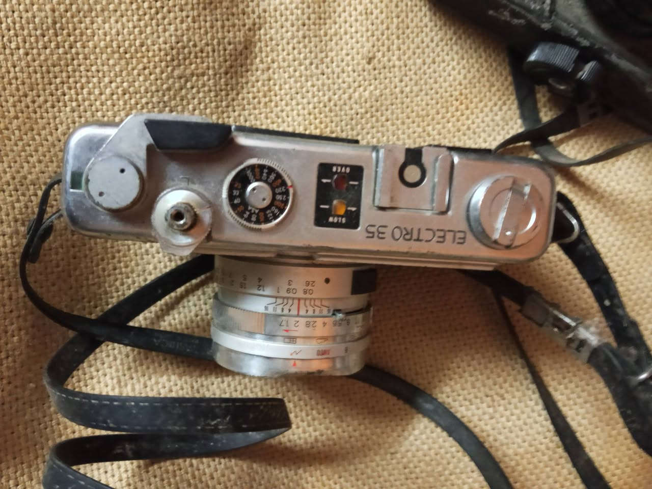 كاميرتين على وضعهم لاعلى سعر


**إذا كنت صاحب هذا الإعلان وتريد حذفه لأي سبب، رجاءا أرسل رسالة إلى الدعم الفني**