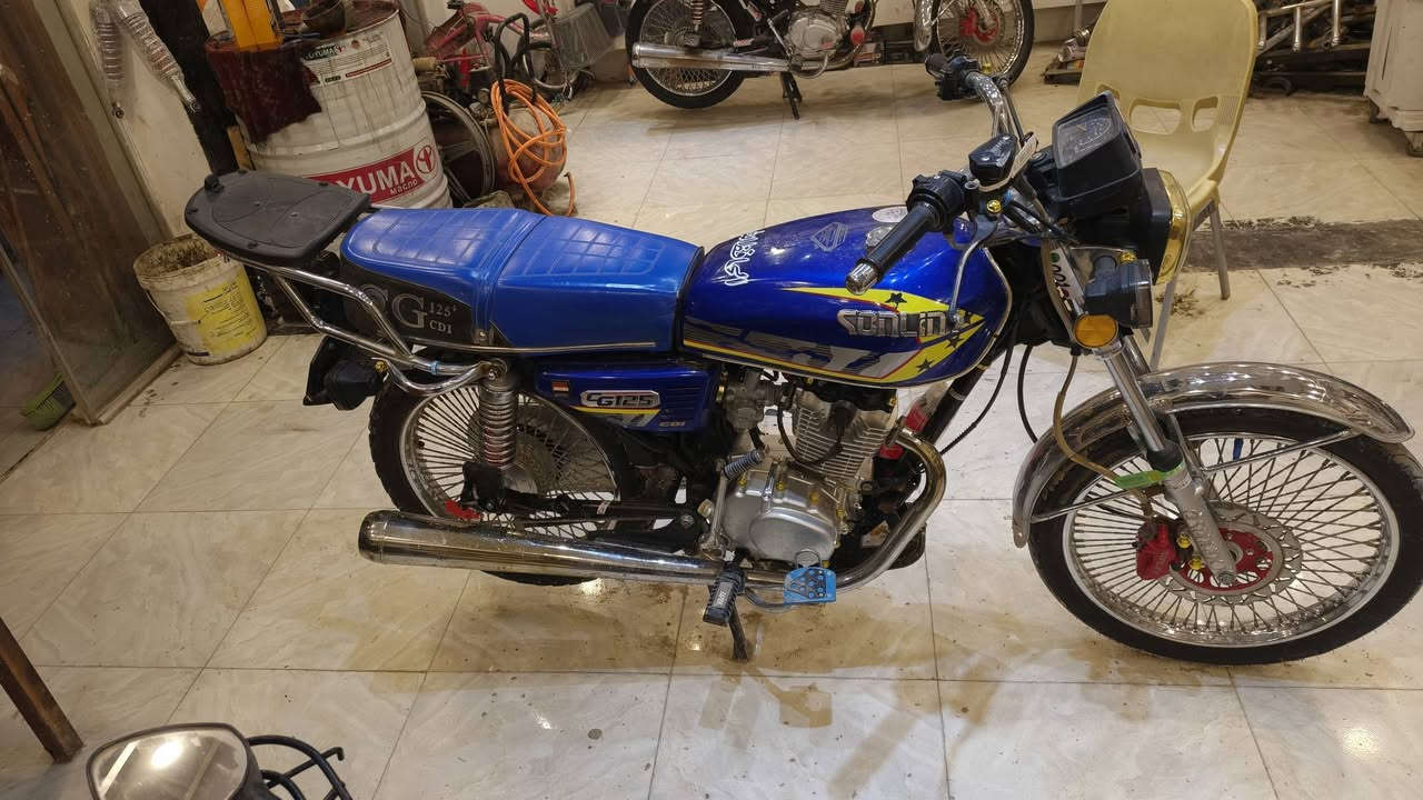 السلام عليكم إيراني اربعه كير موديل 2024 الدراجه نضافه فول ماناقصهه كلشي العنوان سامراء مدخل حي الإفراز سعر 600 للاستفسار هاتف ***********
