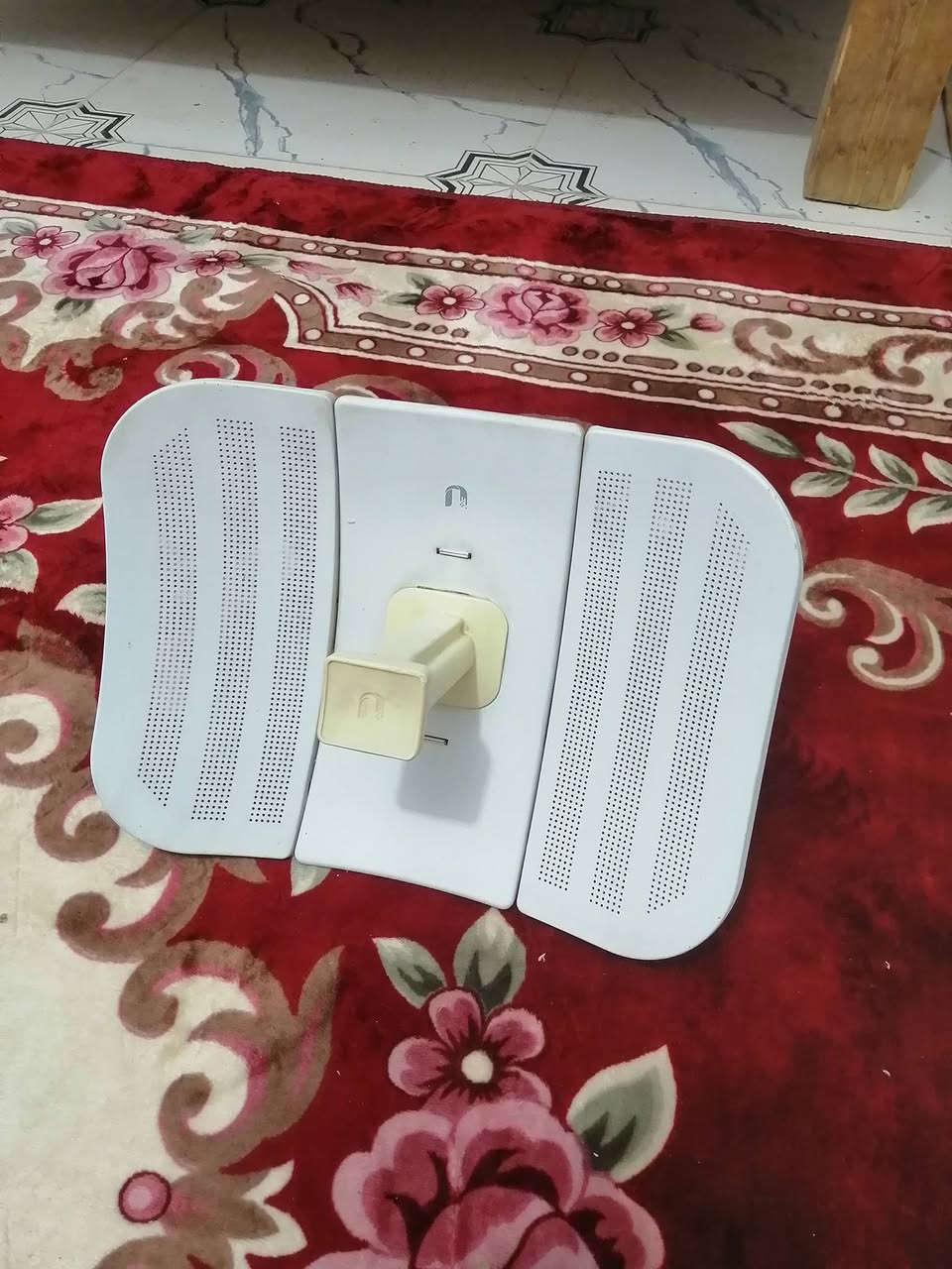 سلام عليكم ميز + نانو شغال وشرط الفحص للبيع مكاني حي الرساله شارع ابو السماعات ***********
