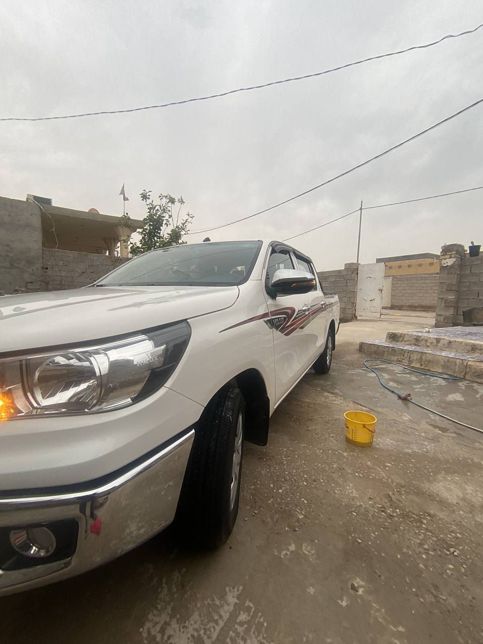 سلام عليكم تيوتا هايلوكس مديل 2022 ساز نص فول
المواصفات
-شاشه
-تحكمات ستيرن
-حساسات خلفيه
-مانع انزلاق
-كشاف خلفي ضبابي
السيارة كفاله عامه رقم اربيل السياره جديده بعمنئ الكلمه ماشيه 75 الف وقابل للزيادة للاستفسار الاتصال على الرقم ***********
***********
