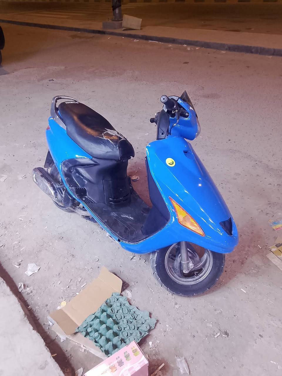 سلام عليكم شبابنه دراجة نوع فراشة فحل دراجة نضيفه كلش متروكه مجفته صارلها ٨ يوم دراجة البيع السعر300وبيها مجال الطيبين مكاني نجف حي الاسكان هاذه رقمي***********
