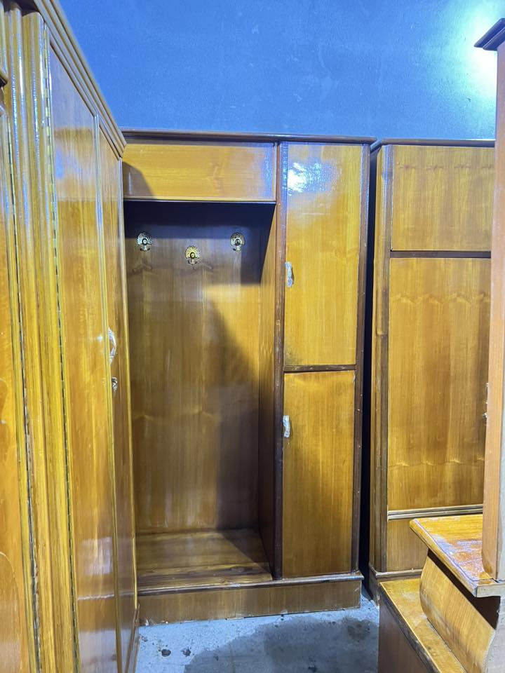 سلام عليكم غرفه نجاره تزكام ثكيله مستخدمه نظيفه العنوان الحله ***********
