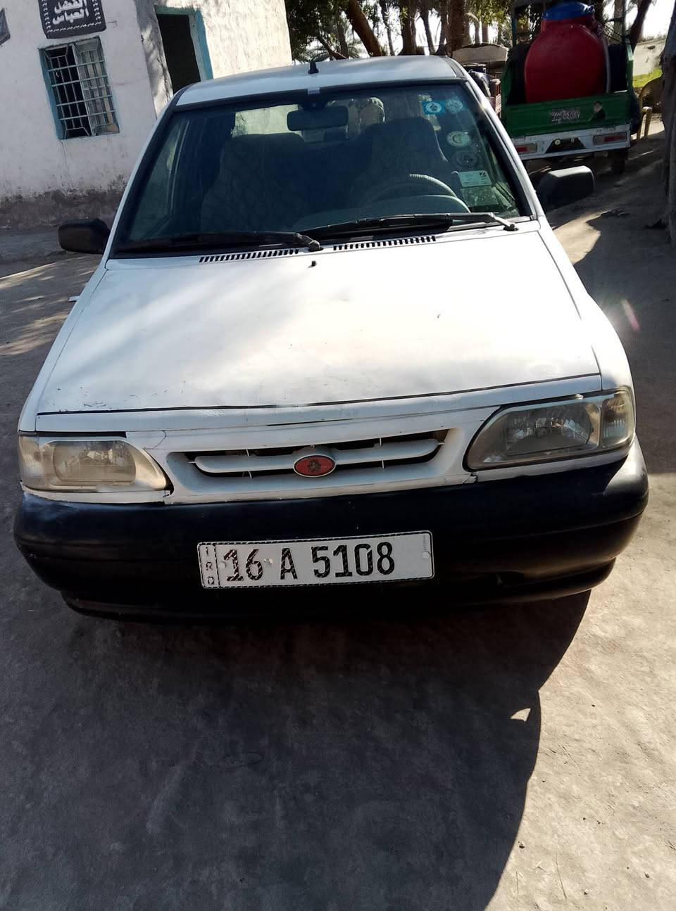 سياره للبيع رقم ديوانيه السياره ديوانيه ....رقم انكليزي مشروع وطني. ...سعر 35وبيها مجال ..شويه خيط بخار. بس رقم ....***********.
