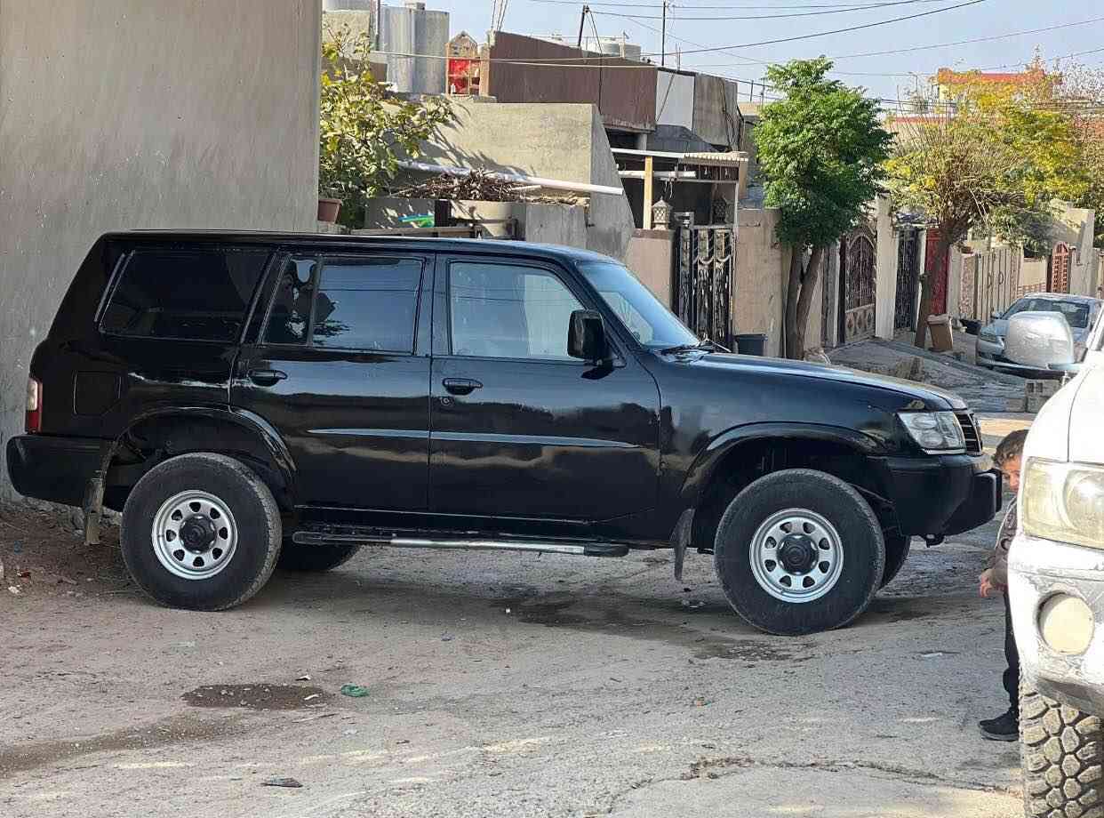 سەرەتا سلاو بابەت فرۆشتن ٢٠٠١رەش مار موزایدەی کەرکوک هەموو عئراقی پئ بگەرئ بەشەرتی وەکالە سپی بوە کراوە بەرەش  گئروو مەکینەو ئەکسلی بەشەرتی هەزار فیتەر شانسی بەشەرت قایدەی لەوی نەتەقیوە بەتانەی نەتەقیوە قاپی نەتەقیوە سالەنسای بیلادە عەینەو کلاجی لۆکە سەیارەکە سەقفی تۆزئ چالی تیایە نە شان دایاوە نە وەرگەراوە پئشوو دواشی شوشەیە بۆ زانیاری زیاترر   *********** گۆڕینەوەش ئەکەم لەسەر دڵ گرتن🖤
سعری٤٨ گەڵا Singapore
