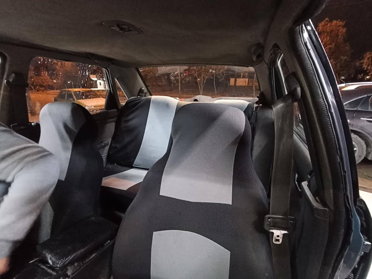 سلام عليكم ورحمة الله وبركاته
مازده ٦٢٦ 
مكينه ١٢
كير توماتيك 
كشن السايق كهرب
تبريد/  تدفيه
باتري جديد
تايات جدد
كابون بانزين
رقم نينوئ الماني
سنويه مشروع وطني ٢٠٢٨
السعر ٤٢ وبيها مجال شي قليل
***********
مكانها موصل الايسر قادسيه الثانيه
