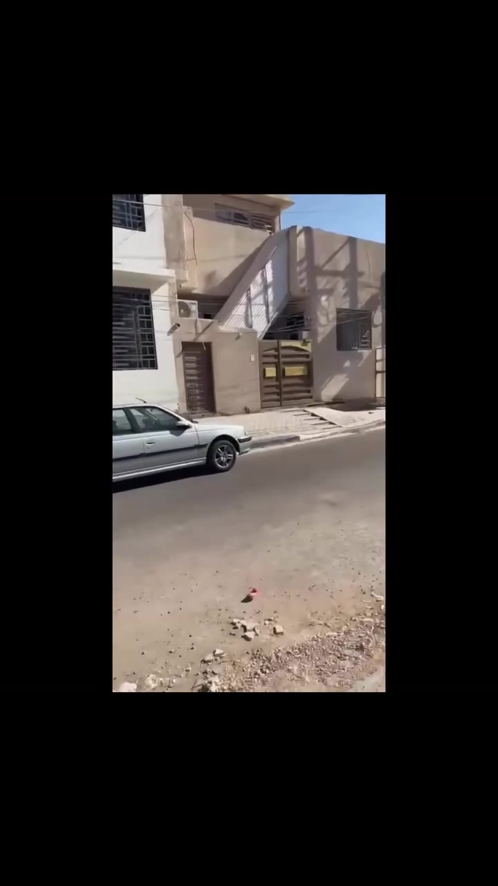 للبيع بيت في حي البلديات كربلاء – موقع مميز
بيت بمساحة 100 متر مربع (بطن الركن) على شارع عرض 20 متر، بناء سنة 2018، طابق ونصف.
✨ تفاصيل البيت:
الطابق الأرضي: مطبخ + صالة + غرفة نوم + صحيات داخلية وخارجية
الطابق الأول: غرفتان + صحيات
📍 موقع ممتاز على شارع رئيسي وخدمات كاملة.
💰 السعر: 280,000,000 دينار عراقي
📞 للاستفسار: ***********
