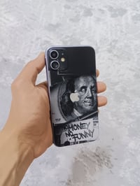 ايفون 11 ٦٤ • فيس ايدي شغال • بطارية ١٠٠٪