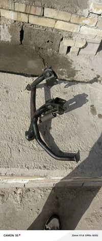 ستاند تعليك تي ماكس ٢٠٠٨ جديد(السعر75) مكاني بغداد حي البتول مقابل كهو...