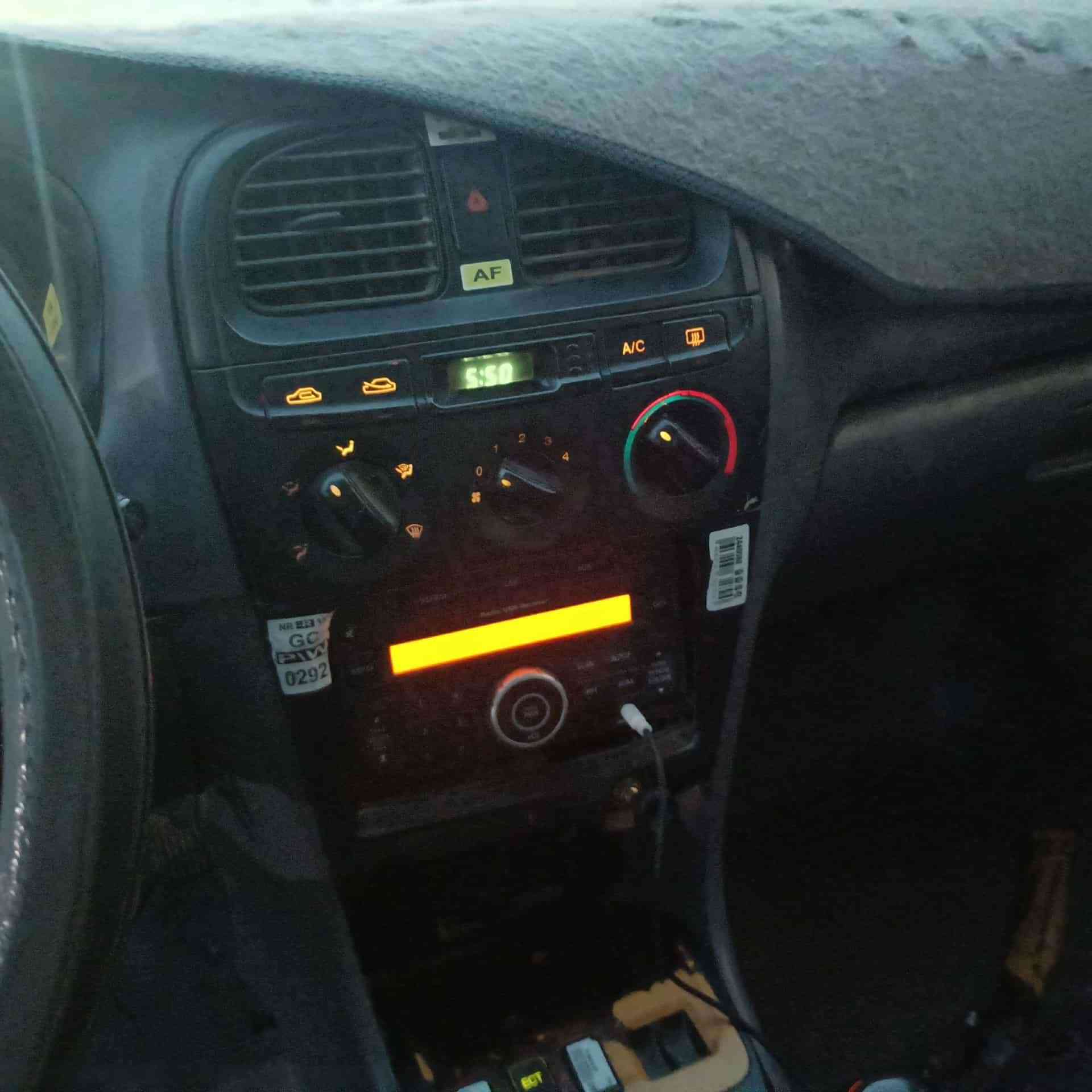 سوناتا موديل ٢٠٠٠ كير محرك كفالة لا تنقيص ولا تبخير محرك ١٨٠٠ السيارة كابرتير رقم نكليزي بسمي تحويل ثاني يوم مصبوغة حزام عدة القمارة ما مصبوغة السيارة بلاد مكفولة من أي عيب شرعي بيهة ضربة خفيفة ومصلحة على البارد جاملغ السايق والبنيد
السعر ٣٢ وبيها مجال مكاني بغداد للاستفسار الاتصال على الرقم ***********
