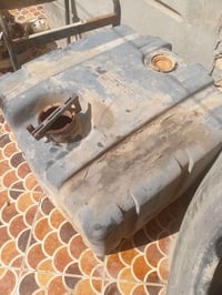 تانكي للبيع بلاستيك السعه٢٠٠ الاستفسار على الرقم ٠٧٨٠٥٦٠٣٣٤٧