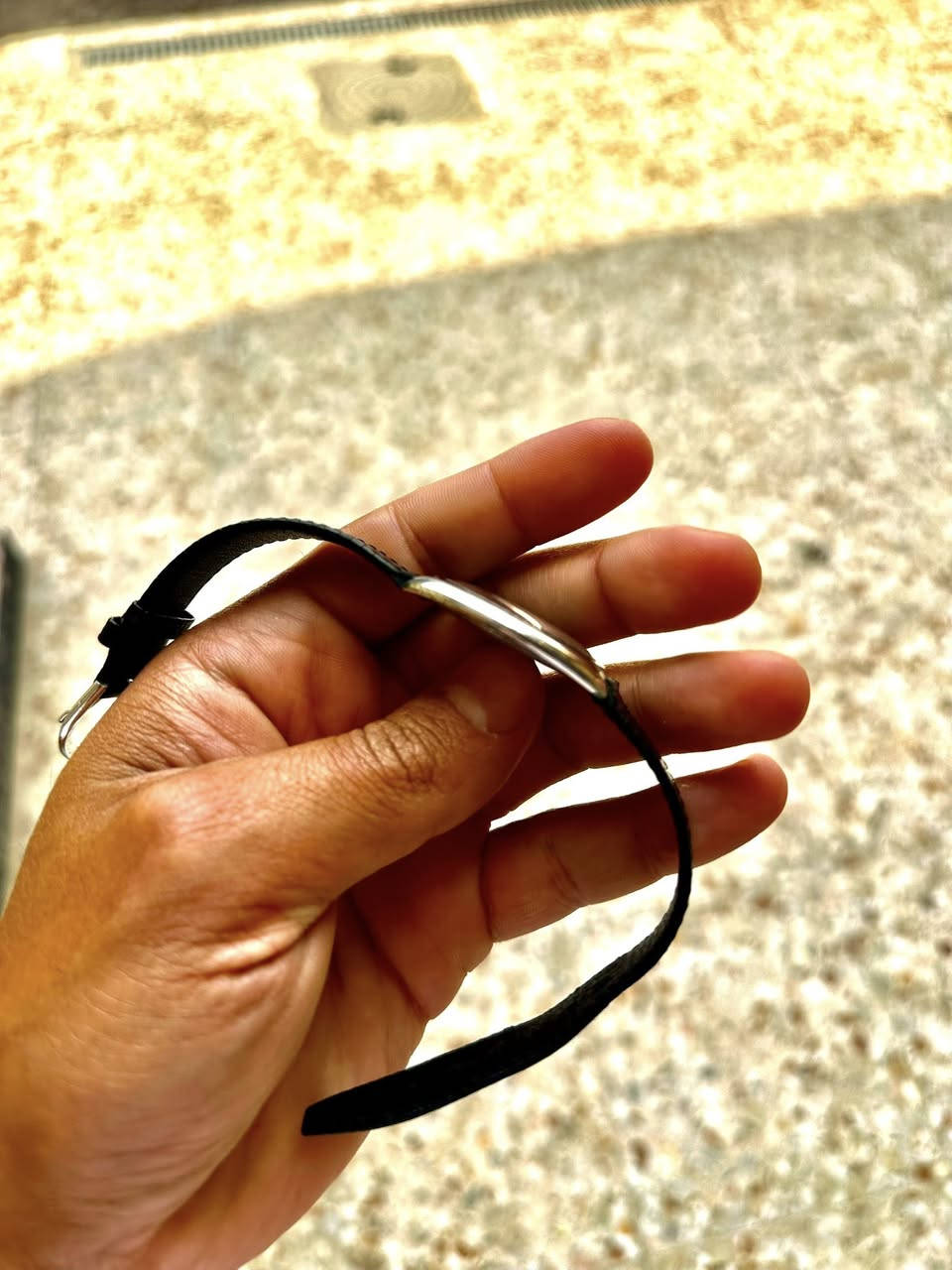 يونوفيرسال 1960قشطة تكويك نوادر نوادر. نوادر المينا 25 قطعة بالعالم فقط
وزن الساعة ١٥ غرام.          طبو على رتيل وقيمة ................الساعة ...........قبل     ..لتكول غالي.  

قطر الساعة ٣٥

دكمة اصلية سير مستبدل بسير جلد گوجي 

ثكنس الساعة سميك جدا جدا 

المينا نضافة ٩٠ بالمية   

السعر٥٥٠$ 
***********
