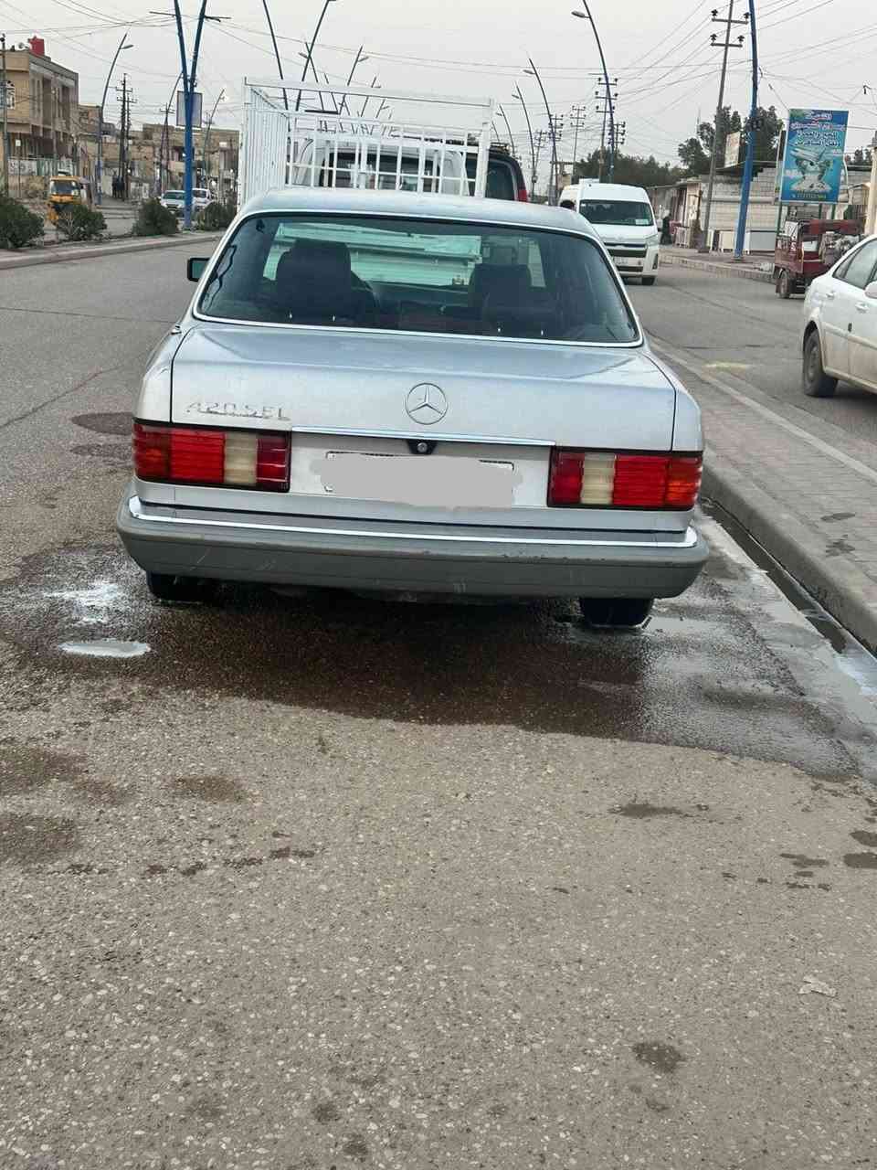 مارسدس جانبو مديل ١٩٩٠ فول مواصفات حداديه جديده كصه جنطه شغل باجات 
مكان عماره
سعر 55
.مكان عماره
***********
