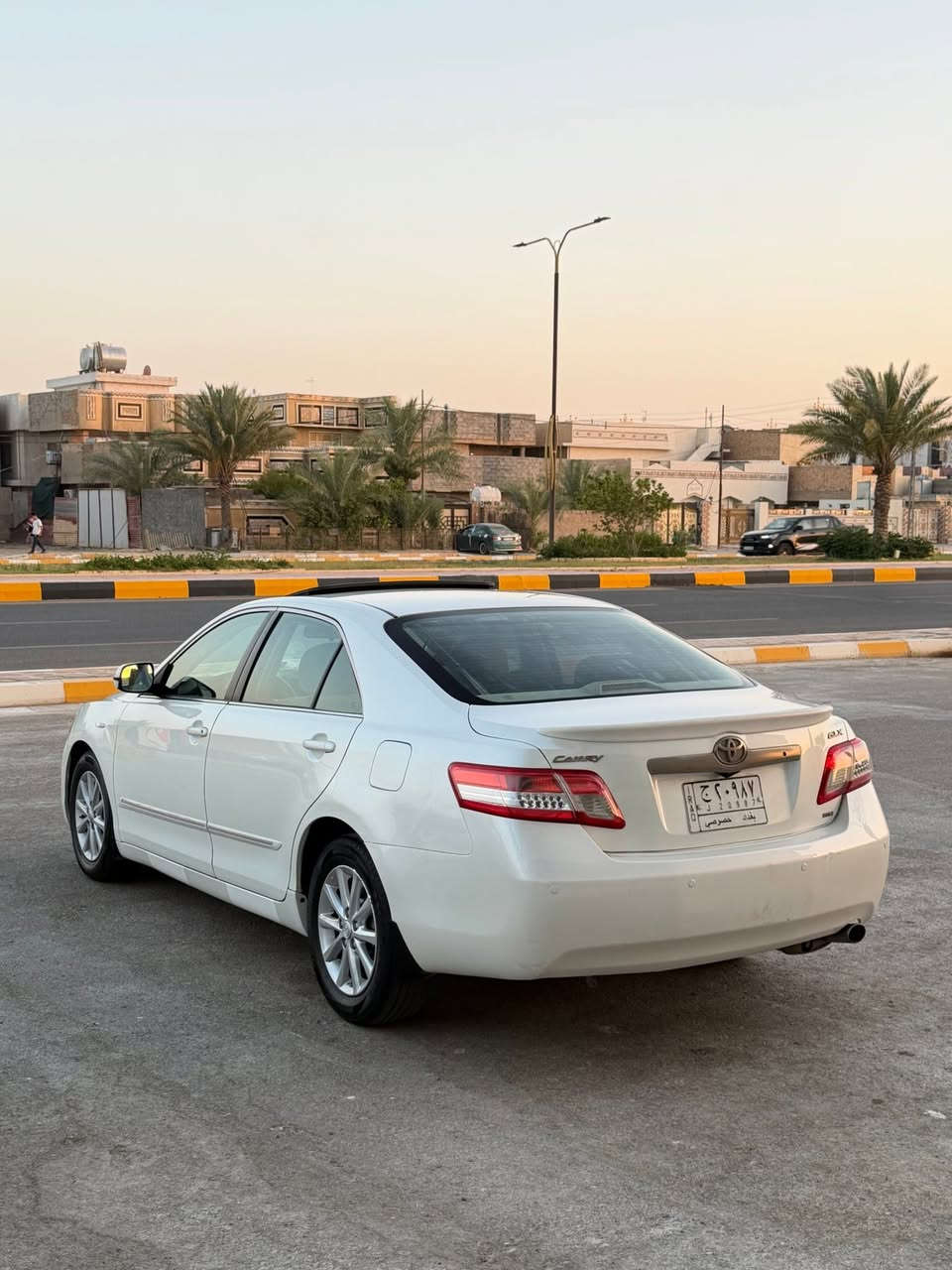 تحيه طيبه للجميع كامري خليجي موديل 2010 فول مواصفات GLX أعلى فئه رقم بغداد السياره كفاله عامه وضع لغرفه شركه تبريد قطعتين صاج ملكي برده خلفيه شاشه كشن كهرباء تحكم ستيرن فول مواصفات تبريد ثلاجه تخم تاير صدر جديد السياره كلش متعوب عليه وبالخير ع صاحب لنصيب بيع فقط وع برامج ممتواجد اتصل ع رقم وحياك الله العنوان الفلوجه السعر 124 

‭***********‬ ابو انس
