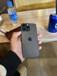 آيفون 15 برو ماكس • ٢٥٦ • بطارية ٨٧٪