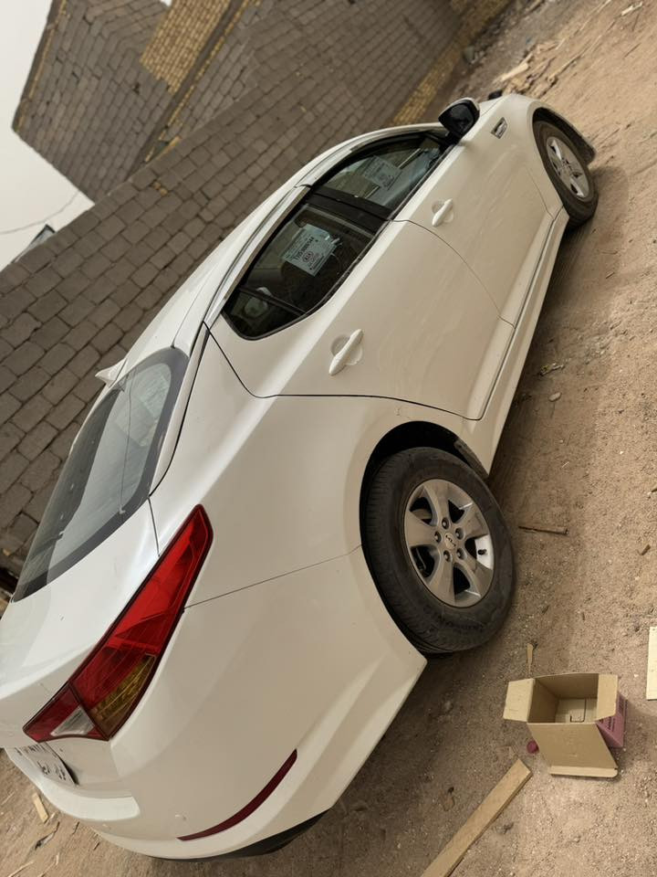 سلام عليكم اوبتيمه ١٤ ادوات كص جنطه سيارة غاز آصل جاهزه من تبريد مكينه كير اي نقص مابيه سعر ٥٠ ترهم مراوس العنوان ذي قار ***********
