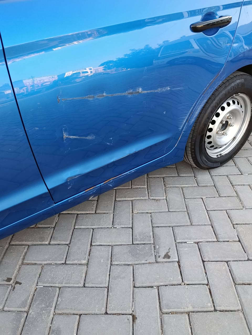 لبيع النترا موديل 2018نص مواصفات بدون صبغ مكينه ممفتوحه برغي بيهه حادثهه بنيد سرقه فقط رقم اربيل تحويل وكاله بشرط السر 119رقمي ***********
