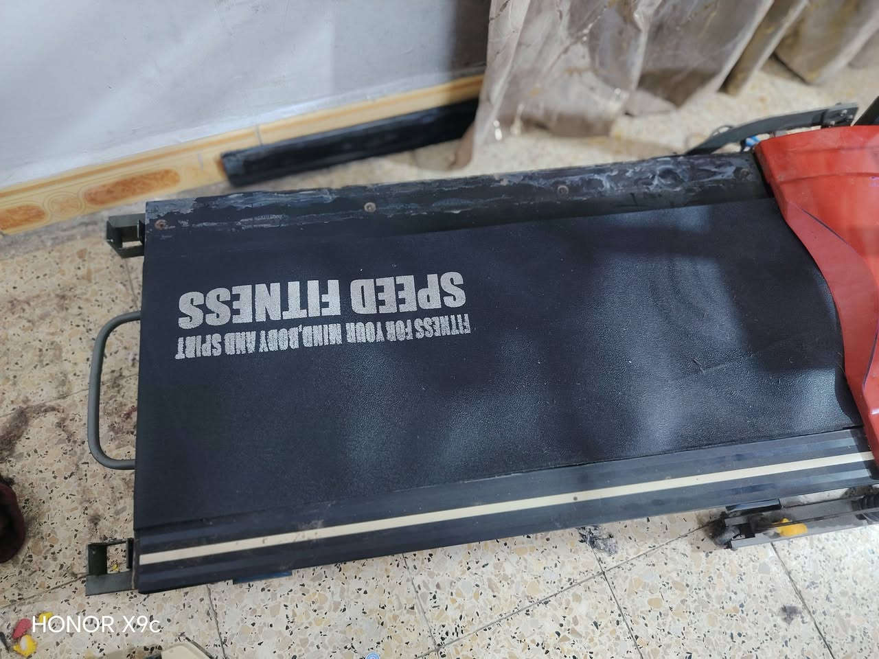 سلام عليكم حياكم الله مشايه جبليه لبيع خلل بسيط سعر خاص نتصال علا هاثا رقم 
***********
