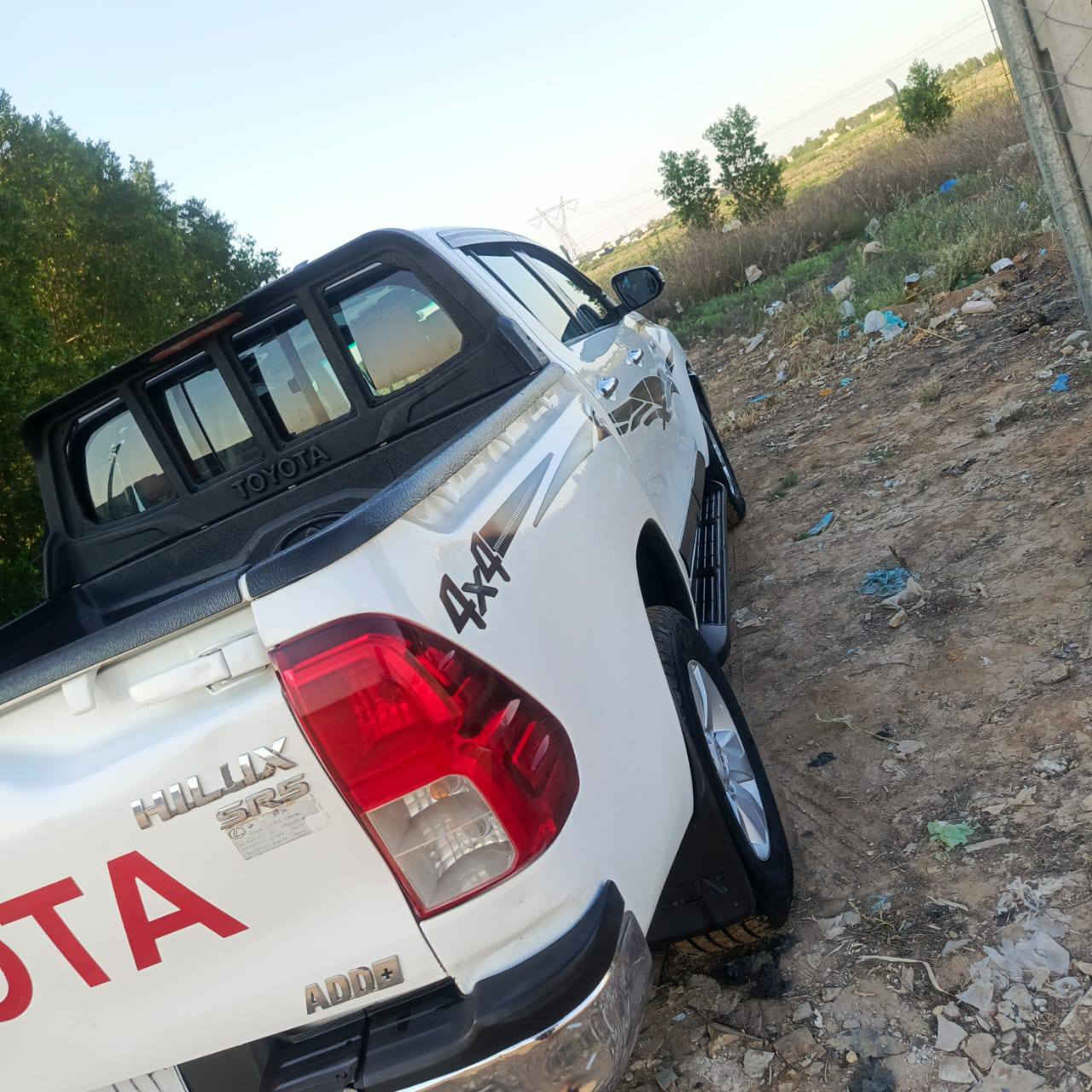سلام عليكم بيكم تيوته للبيع موديل 18 فورويل رقم بغداد تحويل ثاني يوم مكينه كير اكسن حداديه تبريد سيارة جاهزه للخير عنوان بغداد تفاصيل أكثر على هذا الرقم ***********
