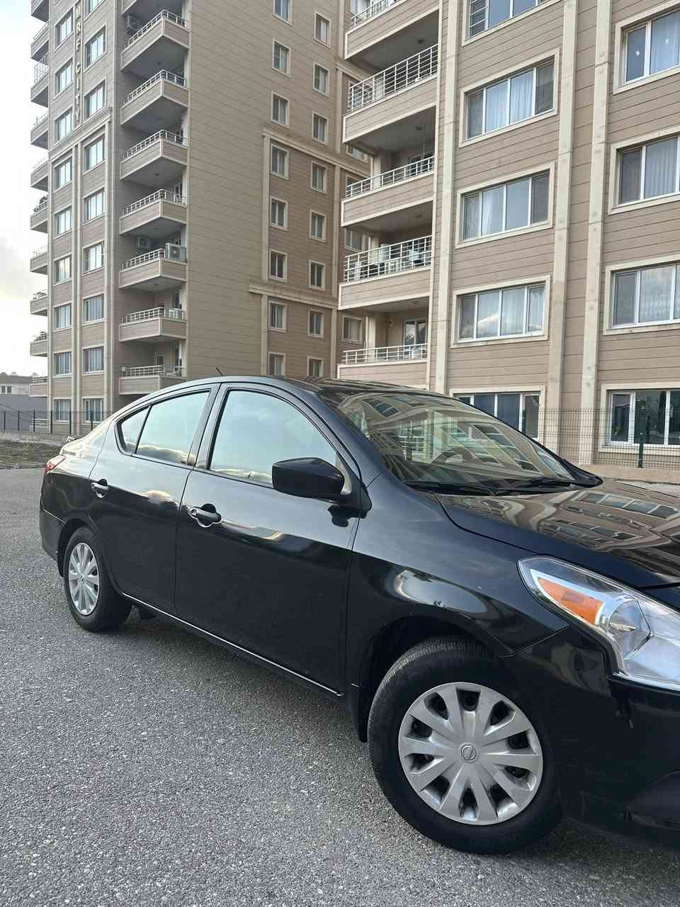 Nissan(virsa)2018
گير اوتوماتيك
ره نك ره ش
مواسفات عادي (شاشه)
سبخ دوو قطعه
١٣٨هزارا ب ريفه جوي
 رقم  تله فون(***********)
  سياره يال دهوكي
