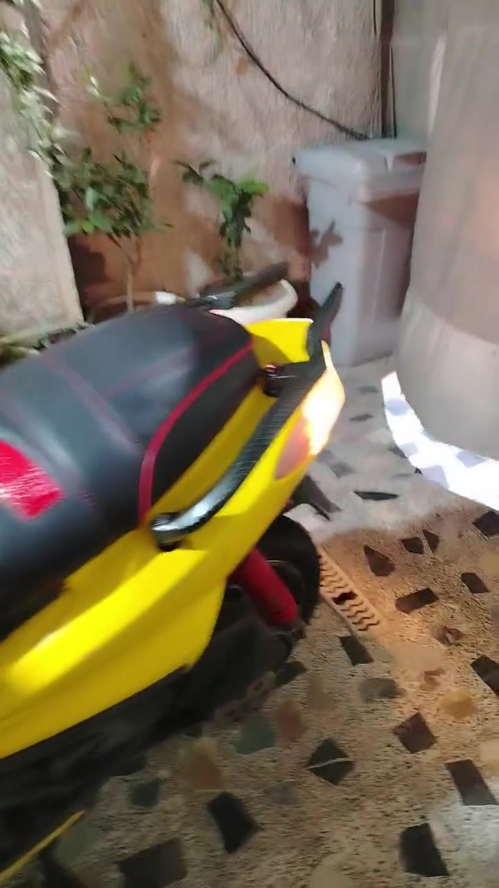 سلام عليكم سكنس فحل كبريتر بوشه 58.5 مال تفصيخ دراجه نكره بكل وكت لا صوت لا دخانه لا تبخر دراجه كدام عينك كل نقص   مابييه فقط اجم كسر بل كفر الأمامي وبل نسبه الكهربائيات كلها شغله شلعه معدل طيران بيه كلجات اصليات رياضي السعر ٧٥٠ بيه مجال حك الجيه إذا مو شراي لا تعلق ولا تواعد ولا تخابر فدو المكان حي اور جامع الفردوس ***********
