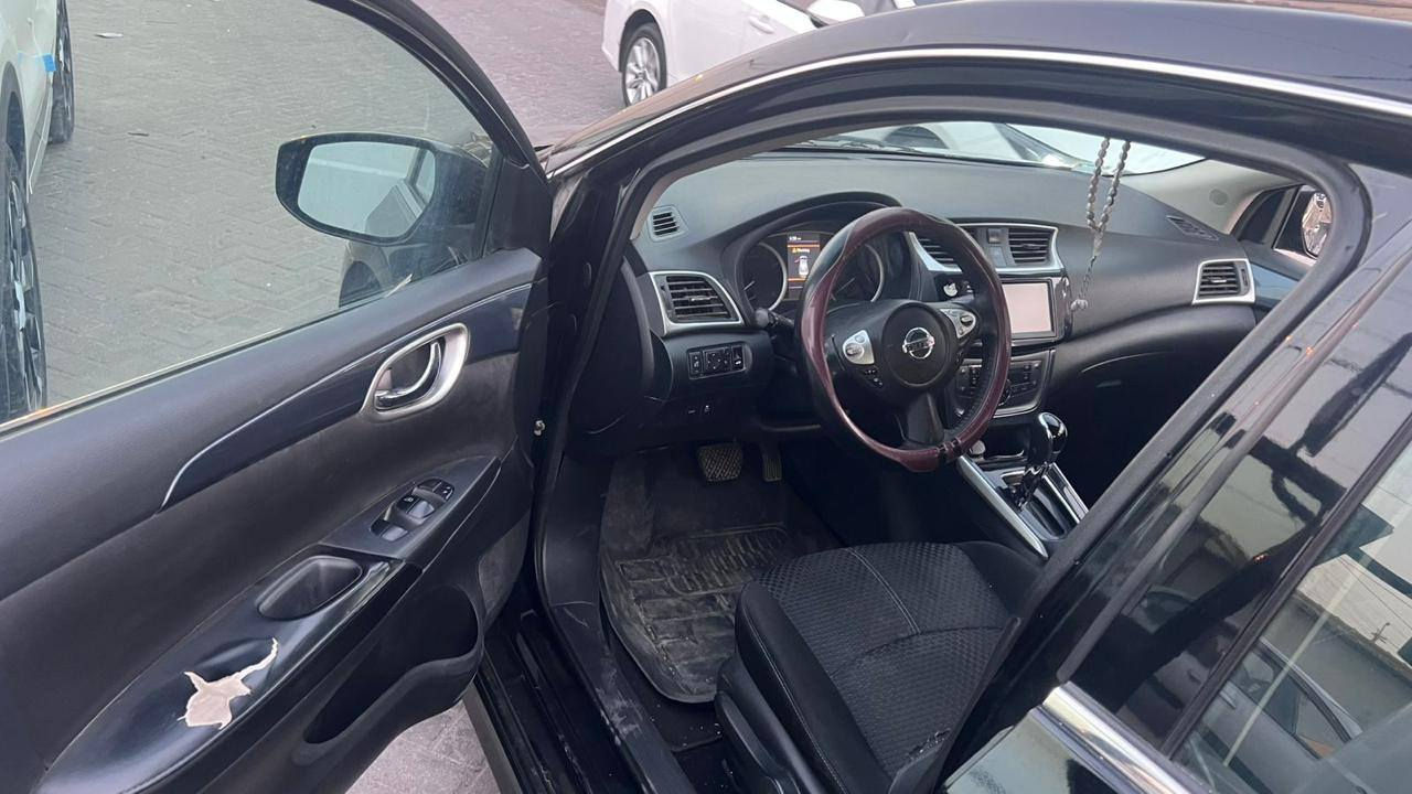 للبيع
نسيان سنترا موديل 2019  وارد أمريكي فوول مواصفات عدا الفتحة 
فئة ال SR رياضي

مثبت سرعة
مانع انزلاق

حساسات جانبيه وامامي
تدفئة كشنات  
  رادار
 تنسى صرف بانزين

كامرا خلفية السيارة كير ومحرك خير من الله المكينه 2000 تبريد شغال حادثه جاملغ وشوي من البنيد والباب الخلفي مرشوش السياره بأسمي تحويل ثاني يوم مكان السياره بغداد بوب الشام
السعر 108 وبيها مجال الاستفسار ***********
