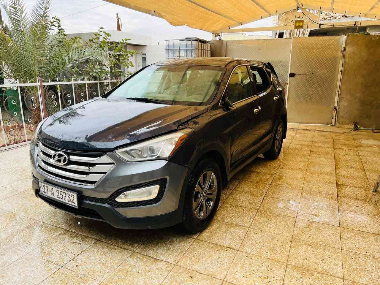 سلام عليكم للبيع هونداي سنتافي موديل 2016رقم مثنى مشروع وطني تحويل مباشر ارقام سنويه جدد اخوان سياره تعرضت لحادث جفيه كلش خفيفه كما موضحه بلصوره ابيع على وضعهه سياره شغاله وتمشي لغود شواصي مكفولات مكينه 2400 مواصفات معروفه مكان السياره بغداد الاستفسار ***********
