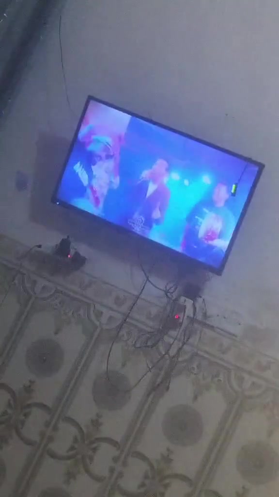 ابيع هيج بيهه خطوط بنفسجي 30 شراي هسه يجي


**إذا كنت صاحب هذا الإعلان وتريد حذفه لأي سبب، رجاءا أرسل رسالة إلى الدعم الفني**
