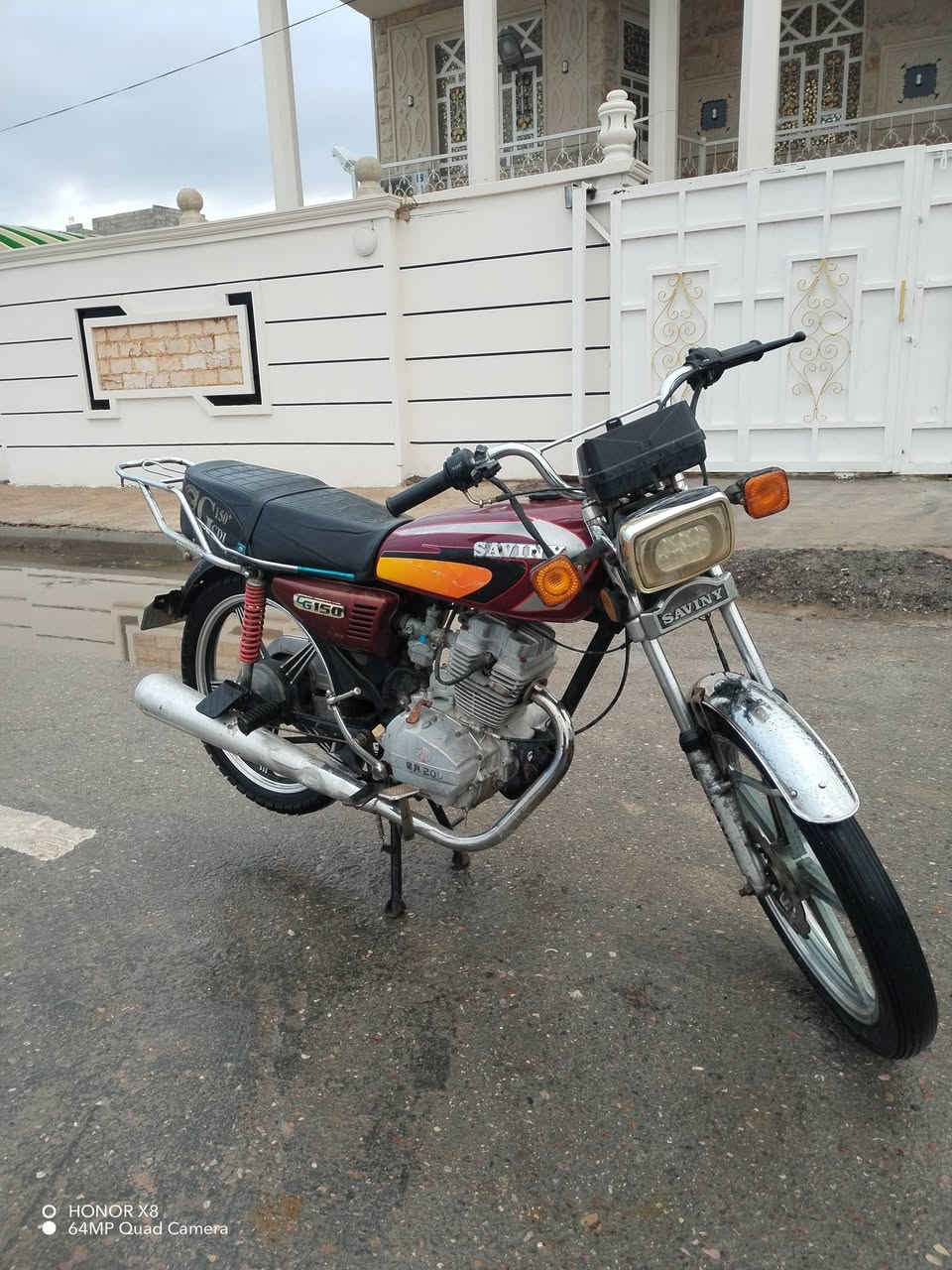 سيفان مكينه 200 ام الطير شغاله وين متريد تروح بيهه تروح دراجه شوفت عينك نفس الصور يرادله ترتيبات سعر 250 او بيهه مجال شي قليل كلك كلك مكانه ديالى شهربان المقداديه قريه السلامه ***********
