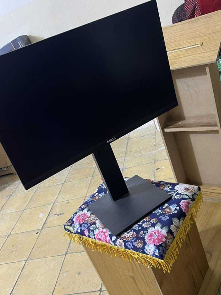 شاشة كيمنك حجم 24
180Hz
جديدة بل كارتون

استفسار ***********
