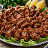 معجنات طازجة • كبب ذهبية • أكلات بيتية