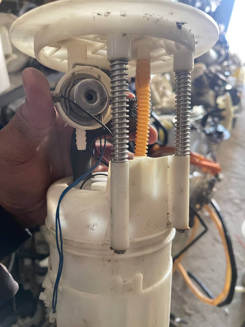 من رخصة صاحب المجموعة متوفر قواعد فيت بم عبوة كامله تيوتا سيكويا تاندره اصلي تفصيخ *********** موديل 2009_2011
